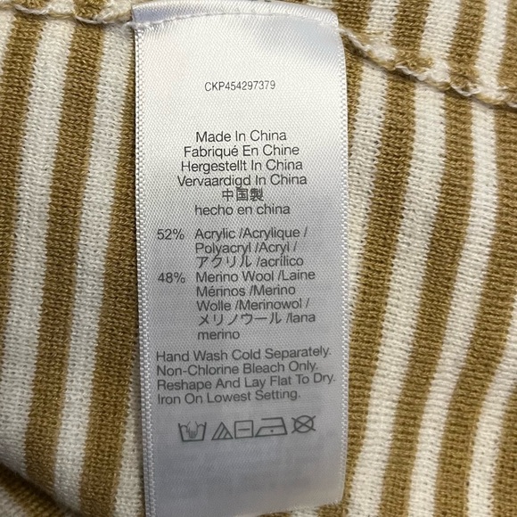 Madewell Women’s Striped Tank Sweater - Picture 5 of 5